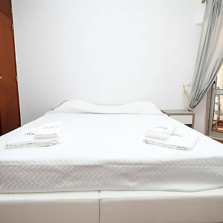 Apartment A16 - Colas Place In Lagos